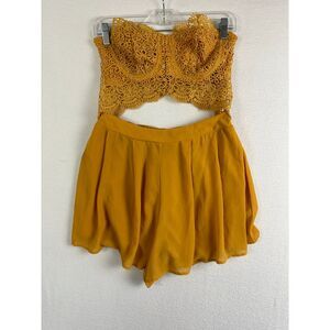 Iris Romper Women's‎ Medium Lace